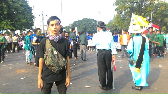 mirwan_kusuma's tweet photo. #TazkiaKuliahDijalan https://t.co/6aiyH7Ptgh