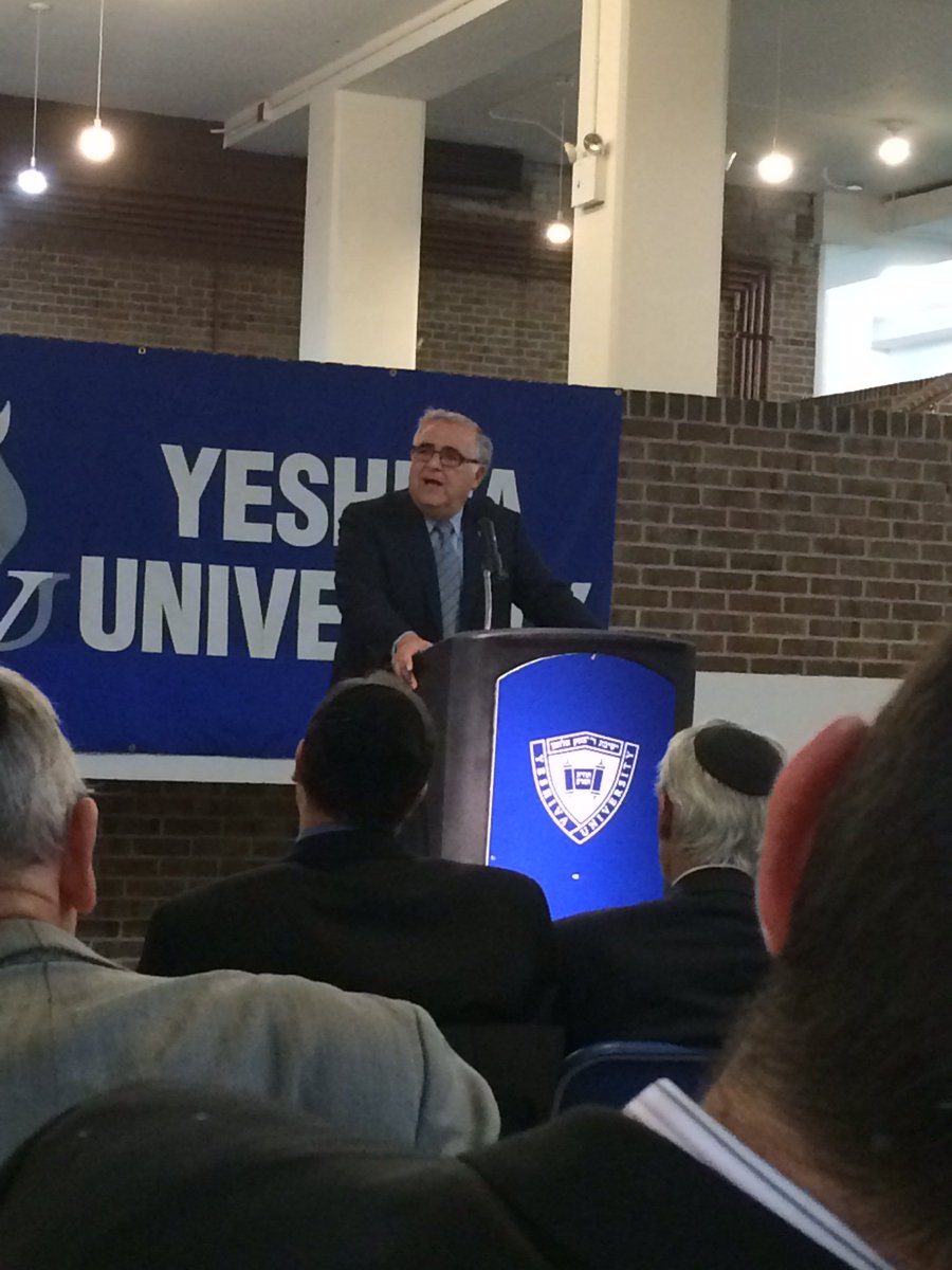 yustudentlife's tweet photo. @PresJoel addressing @YUNews at the first #townhall of the semester 
#nowherebuthere https://t.co/8WCAy4naBg
