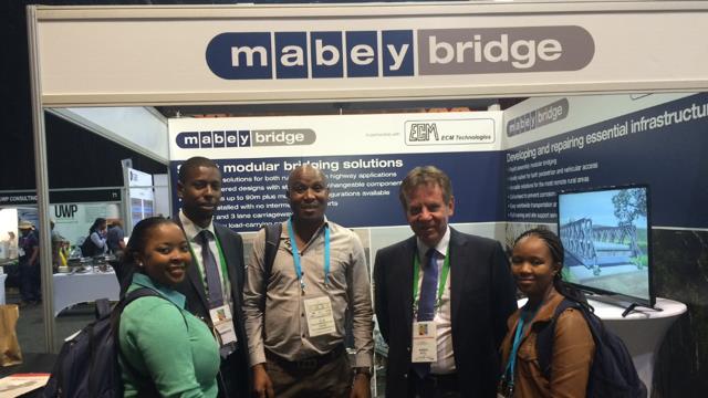 MabeyBridge_es's tweet photo. Fantástico día en #IMESA2015, encantados de poder ayudar a los ingenieros civiles locales y hablar de sus proyectos https://t.co/0yRTFHciL5