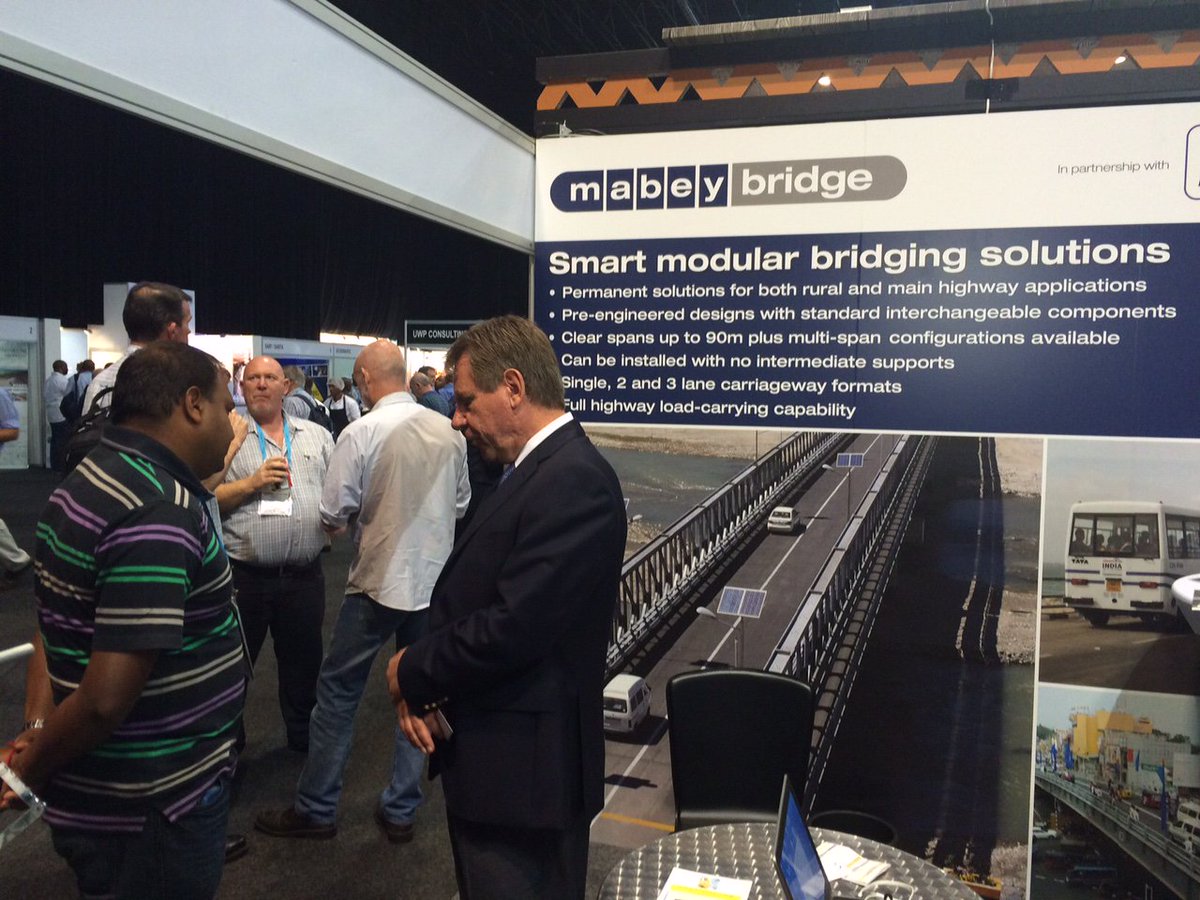 MabeyBridge_es's tweet photo. Fantástico día en #IMESA2015, encantados de poder ayudar a los ingenieros civiles locales y hablar de sus proyectos https://t.co/0yRTFHciL5