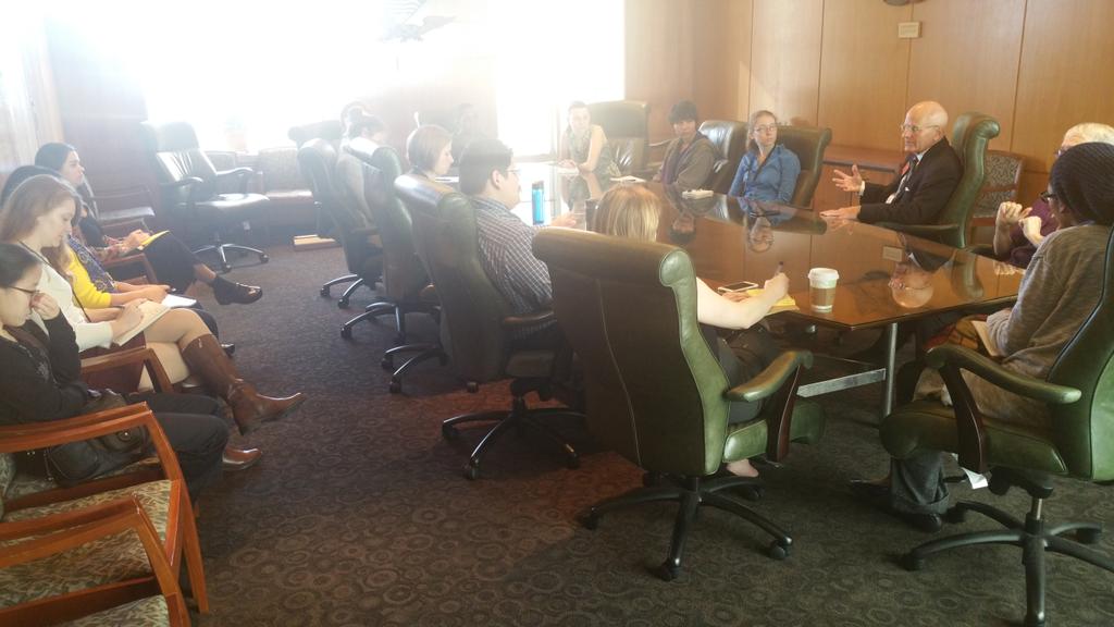amhistoryintern's tweet photo. John Gray talking to Fall 2015 interns @amhistorymuseum about our intellectual framework! @OEatonMartinez https://t.co/tOXjvq4XKZ