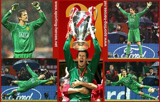 Happy Birthday Edwin Van Der Sar! Wish you all the best! 