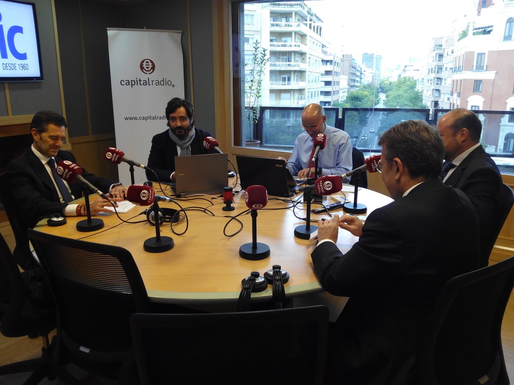 edusanchezR's tweet photo. @Nissan_ESP en @CAPITALRADIOB . La importancia del coche de empresa. #MotorCapital https://t.co/UpXMlOFoWC