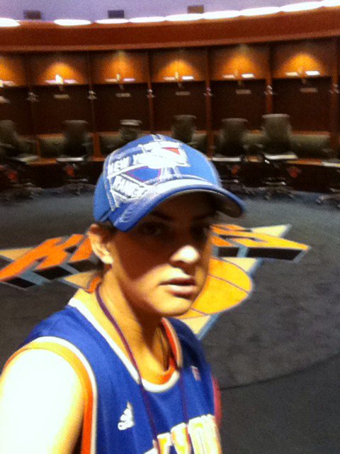 ManveerLochab's tweet photo. @bryangreenberg @nyknicks @TheGarden ๐บ๐ธโฅ๐#knicksrule https://t.co/ssYNzn4njb