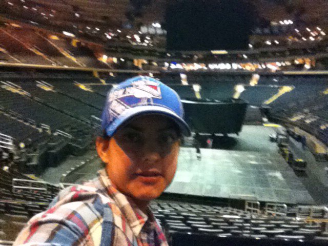 ManveerLochab's tweet photo. @bryangreenberg @nyknicks @TheGarden ๐บ๐ธโฅ๐#knicksrule https://t.co/ssYNzn4njb