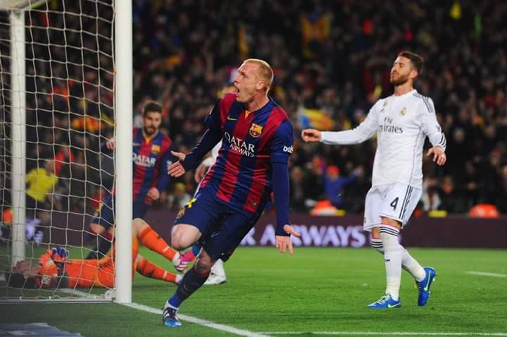 GerardPiqueTH's tweet photo. Happy birthday มาตินเยอ!!!!! #Mathieu32 https://t.co/ySlaxc8EXH