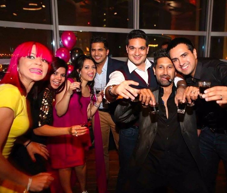 kingofclubsin's tweet image. Throwback....that shot and get me my champagne yo! Lets do this again people! #throwbackth… ift.tt/1GMtJ8c