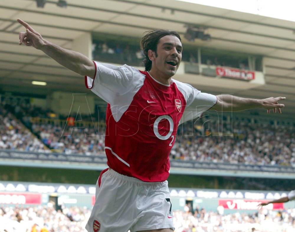 VIDEO: "He is remarkable because of his simplicity." The boss discusses <a href="/piresrobert7/">Robert Pires</a>: arsn.al/0n49Ms