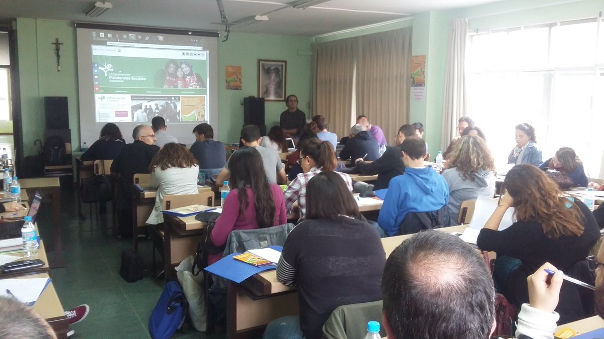 P_Sociales's tweet photo. Compartimos nuestros aprendizajes y conclusiones del #FormaRedes https://t.co/cxhzp4od8F