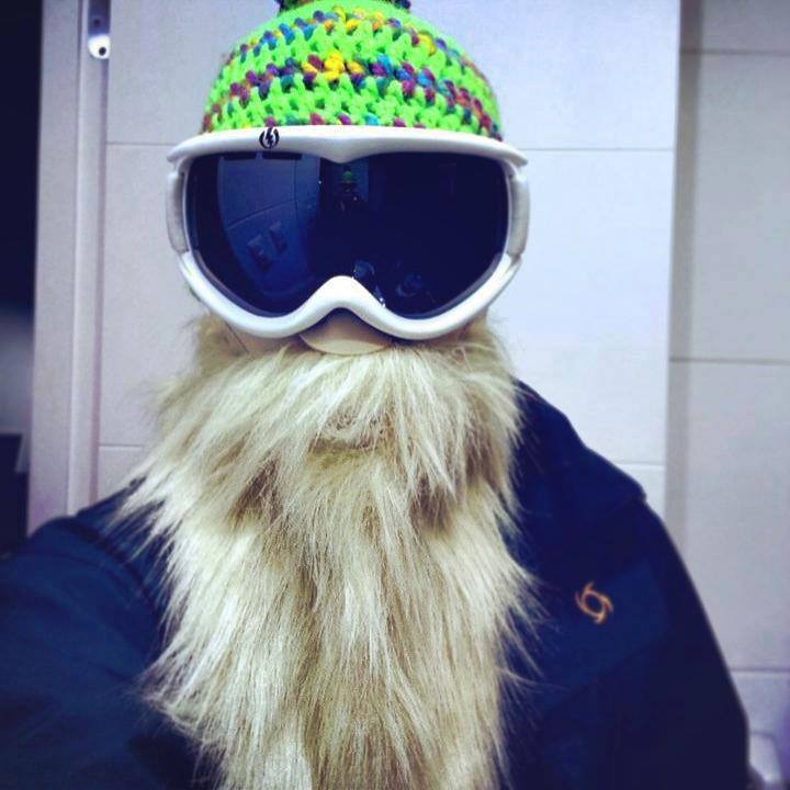 BeardskiLT's tweet photo. Beardski Viking ----> https://t.co/nKXq6wceP8 <---- #kaklaskares #nWear #BeardskiLT #Beardski #snowboarding #skimask https://t.co/bSNEDCPe62
