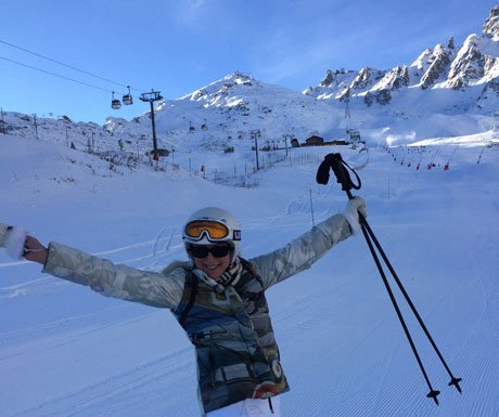 luxurytravel's tweet photo. 5 reasons why Courchevel ski resort is in a class of its own  https://t.co/Wdnk1fLWQV https://t.co/166Tcg0Lhe