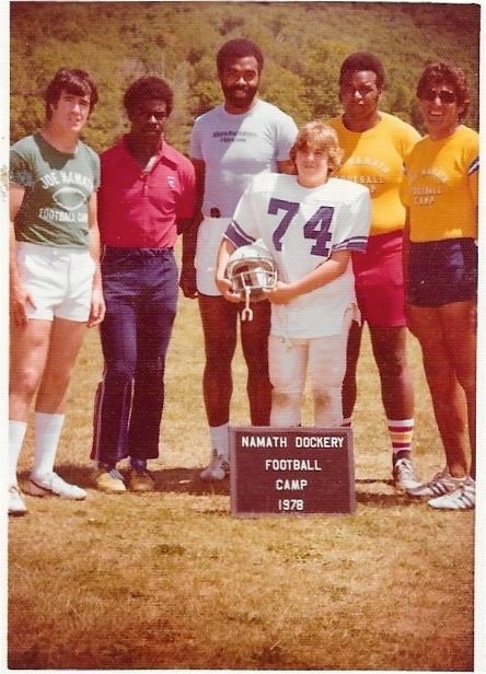 ewrpex87's tweet photo. @RealJoeNamath A highlight of my youth Mr @RealJoeNamath https://t.co/SOnmOxSbet