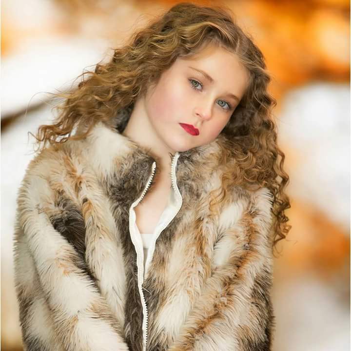 NevaShand's tweet photo. #trendy_kids #nevadiva #autumn  #starboundmagazine #poshchildmagazine @StarboundMag @PoshChildMag @ColoursAgency https://t.co/CB97jXNYHN