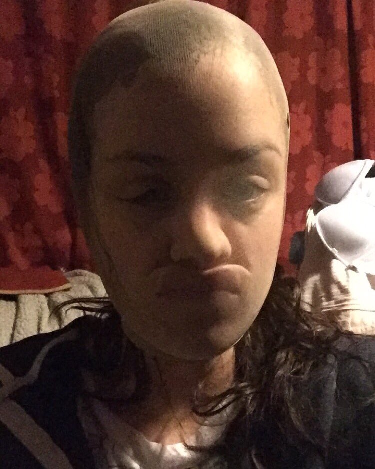 kayleighnikita's tweet photo. #bored #stockingface #duckface https://t.co/JwFTFjrfXS