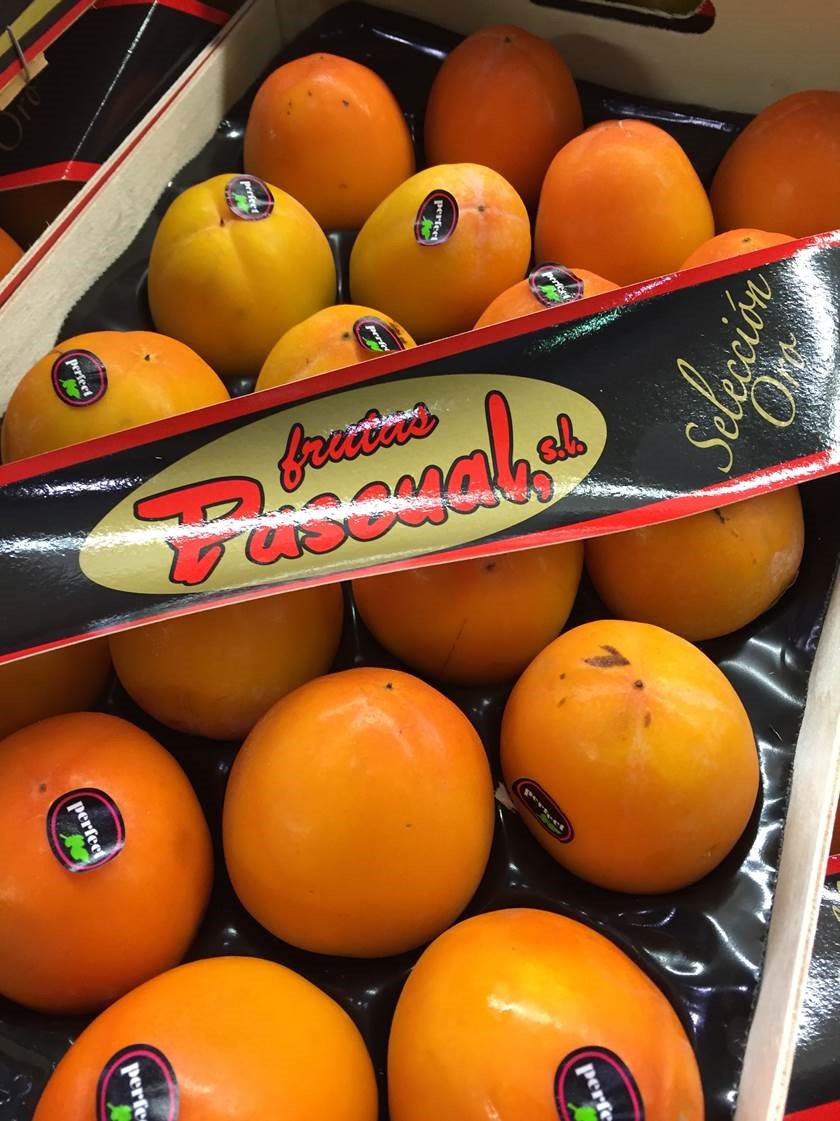 London_FD's tweet image. Spanish persimmons are looking fab at the moment #freshproduce