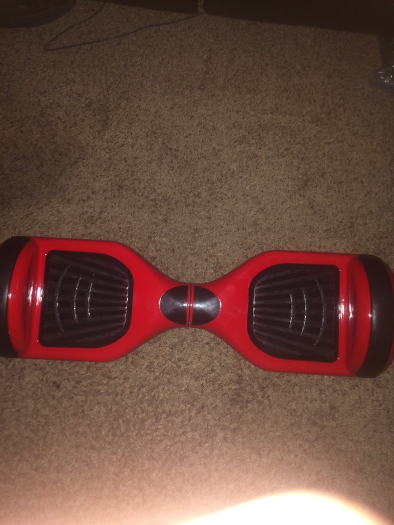 OfficialInkBaby's tweet photo. Finally Got Me One 😍😍😍 #HoverBoard https://t.co/wOE4B5LoUO
