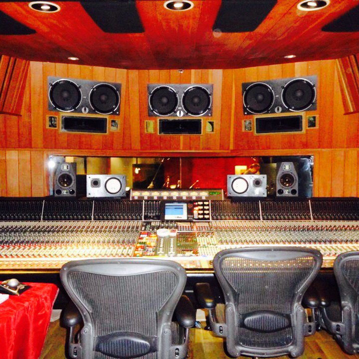 TBStunes's tweet photo. Ground control to Major Tom. #theblackmailseduction #thevillagerecorder #recordingstudio #neveboard #westhollywood https://t.co/hmc4JVVCP9