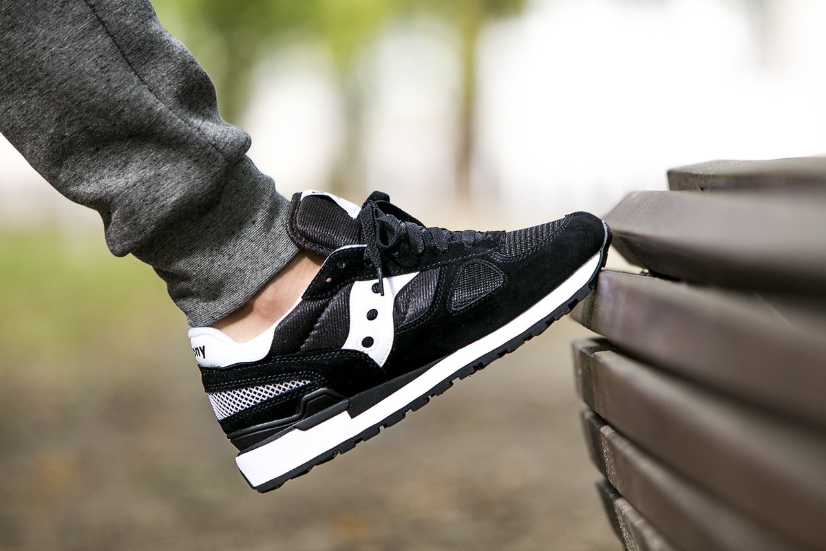 saucony shadow original black