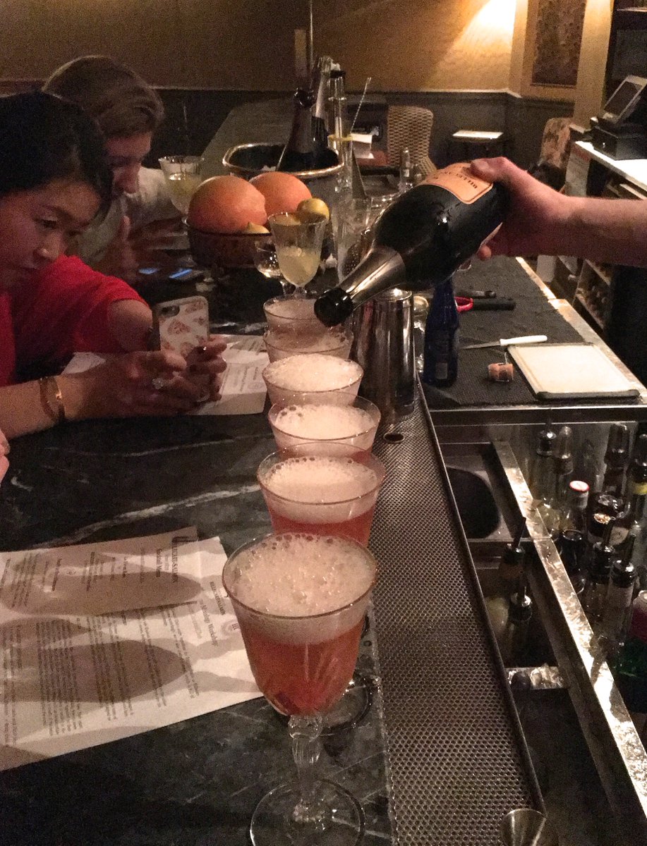 noJETLAGforFOOD's tweet photo. Loved last night's #BillecartCocktailClub @ExperimentalCC  with @bitbyafox @themidwasteland @Poni_Boy @SmithRatliff https://t.co/UeYQrmZNN2