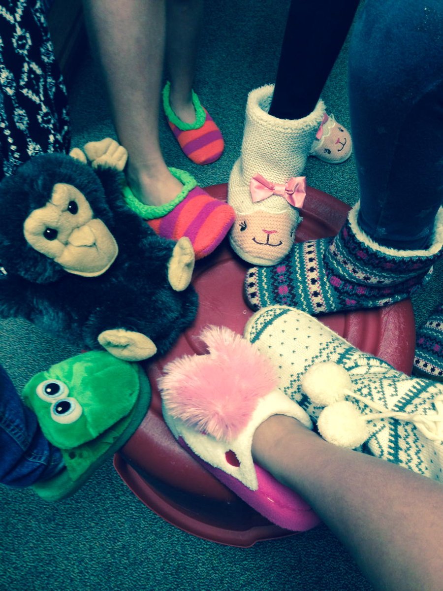 janet_spence10's tweet photo. Giving Drugs the slip. We are Drug Free #coxcomets https://t.co/Laf12rfryW