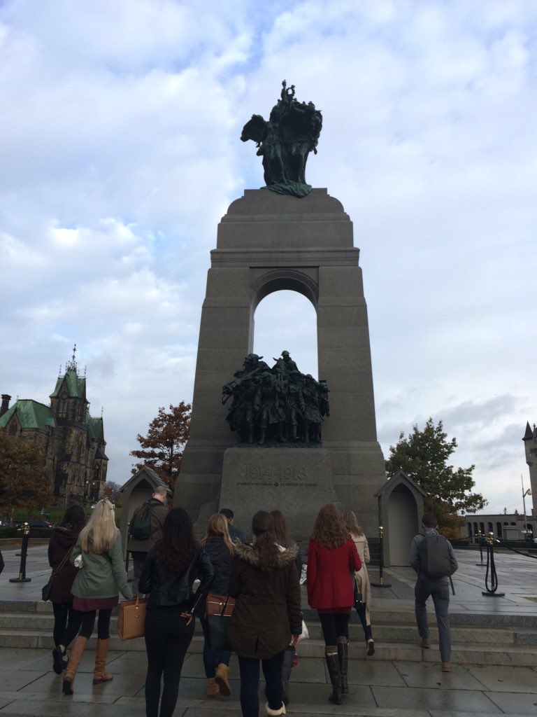 KingsPoliSciClb's tweet photo. 1st stop on our Ottawa trip! @ProfessorBroad giving students an insightful walking tour of the National War Memorial https://t.co/V4GQ2mMTfB