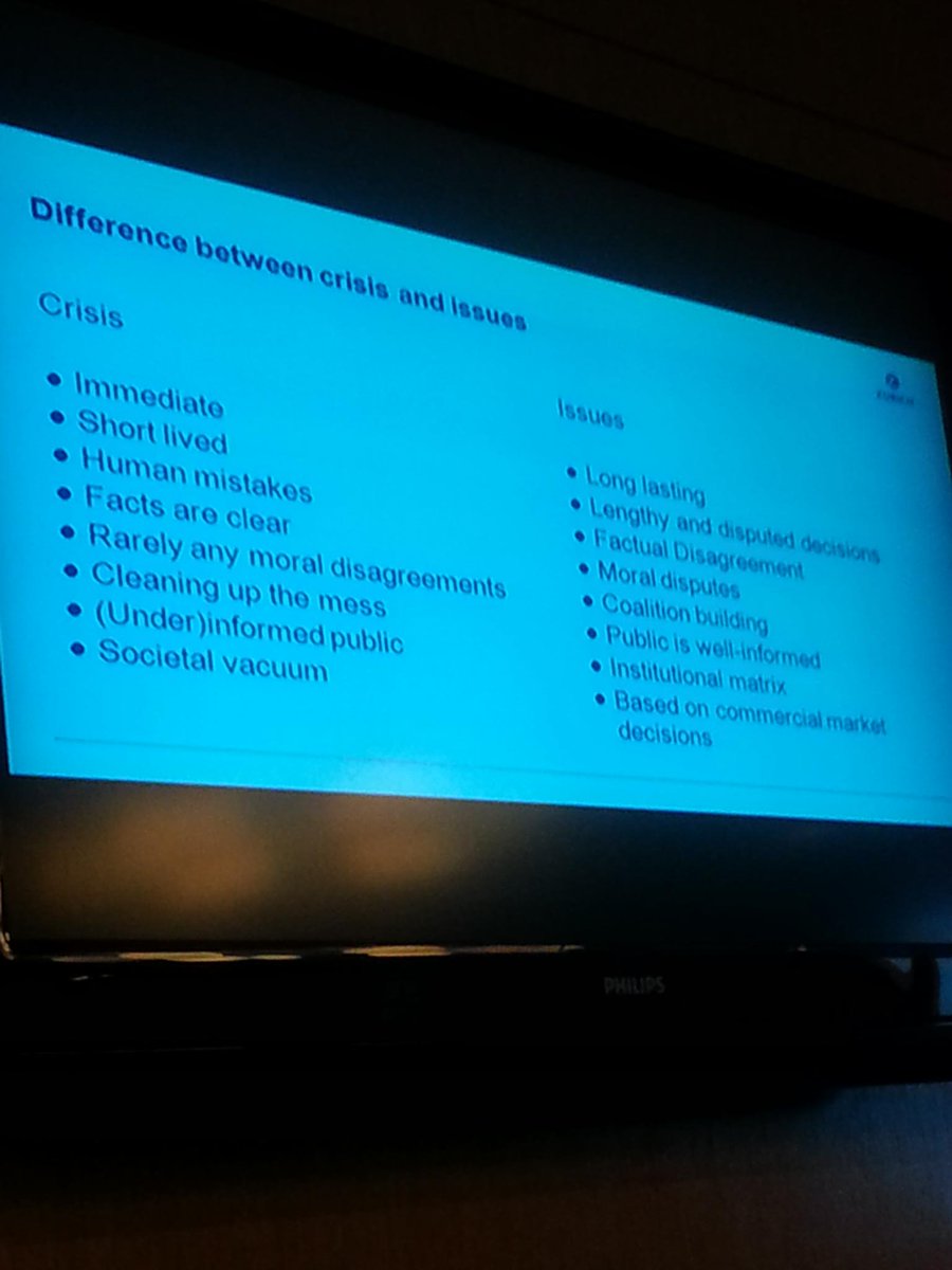 MasseyBongang's tweet photo. #influence2015 @saragoldberger Exc. Comms Lead Group Ops & Technology speaking on Spin, PR & Issues Mgt https://t.co/uK2pcl6Df8
