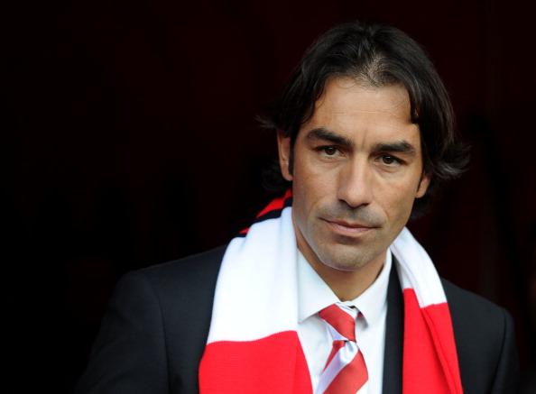 Happy birthday to the man who played against Tottenham 11 times ans scored 9 goals, Robert Pires!  