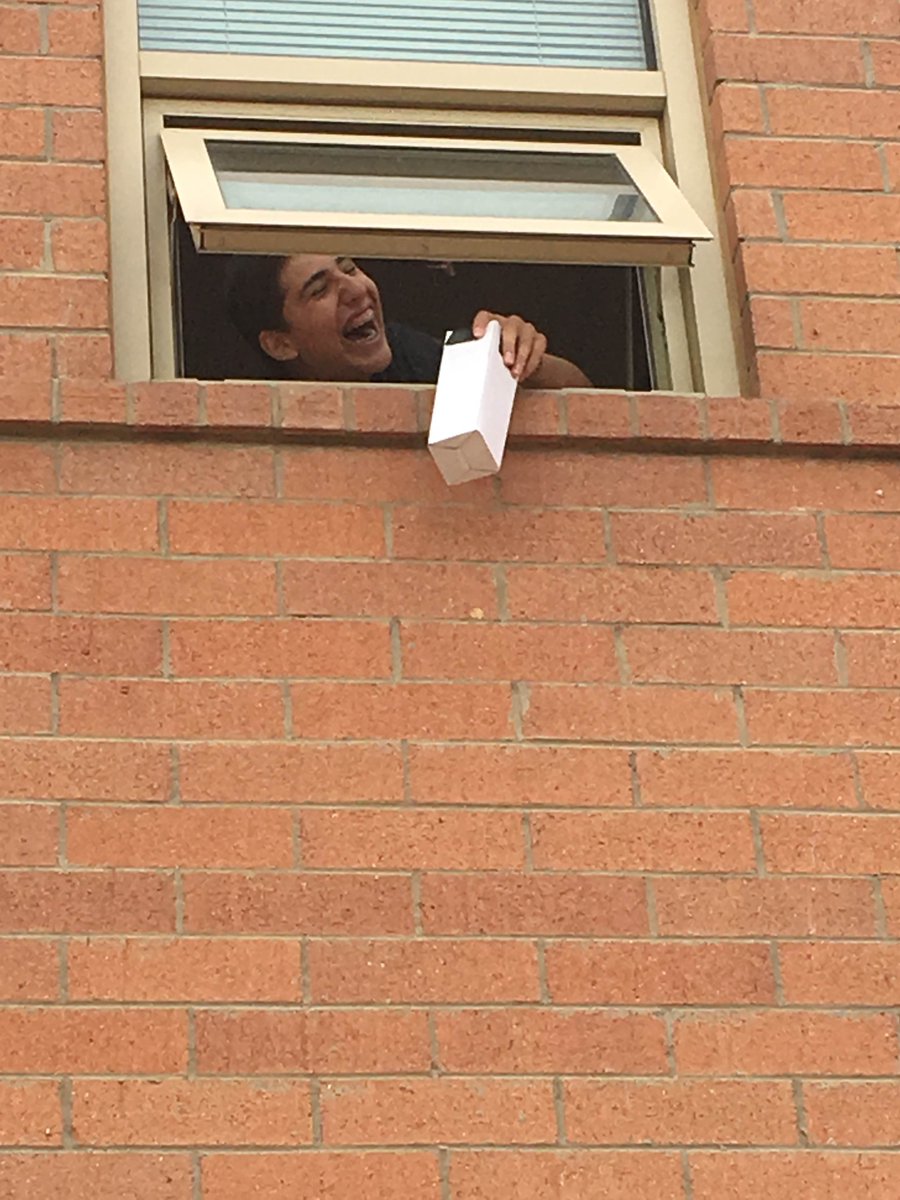 DJDSMrHay's tweet photo. Pictures from our 8th grade Science Egg Drop Challenge.  @denverjds #Scienceiscool https://t.co/LbK1ELyVxn