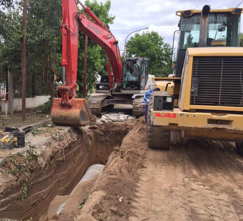 ramonjmestre's tweet photo. Mejoramos la infraestructura de la ciudad, trabajamos en el desagüe de Aconquija, el N° 21 de la gestión. RM https://t.co/wgQ7Mebtmr