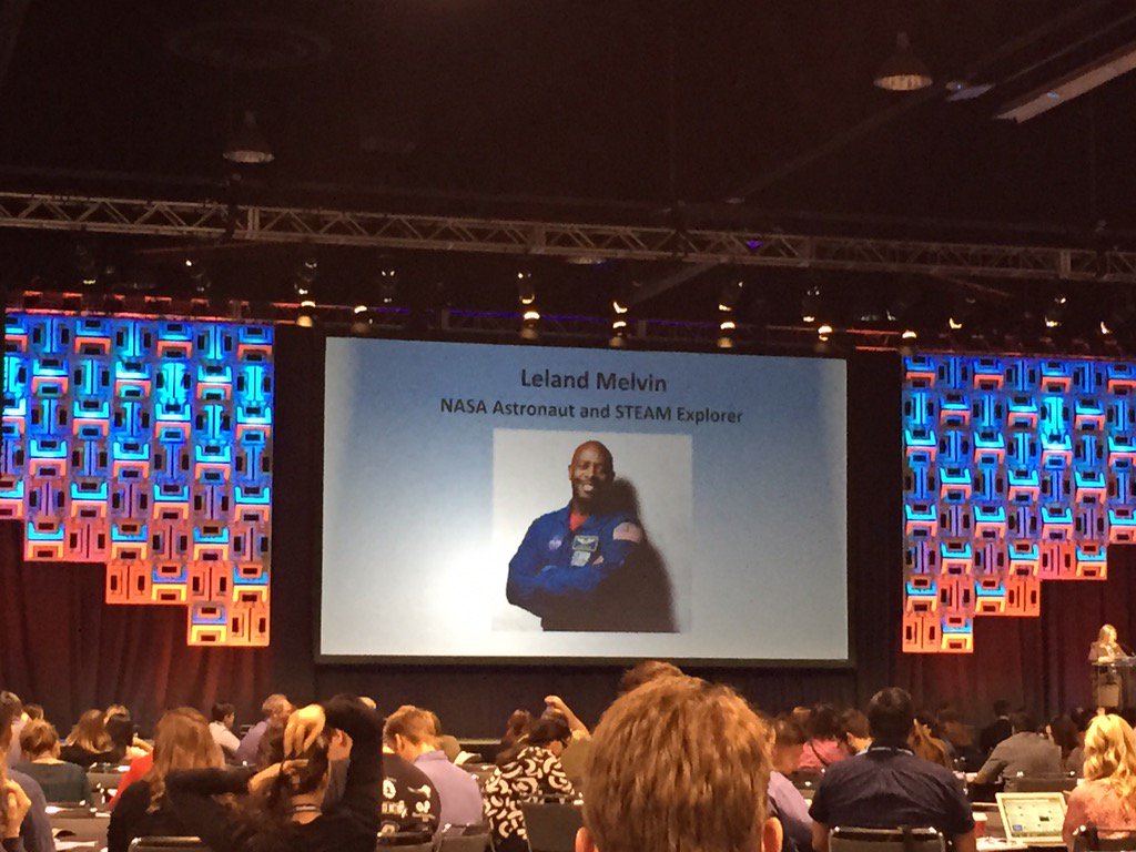 Megan Lane tweet media