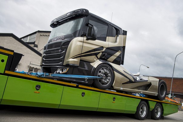 Scania представляет супергрузовик Chimera. Легенда шведского автотюнинга Свемпа Бергендал представил свое творение.