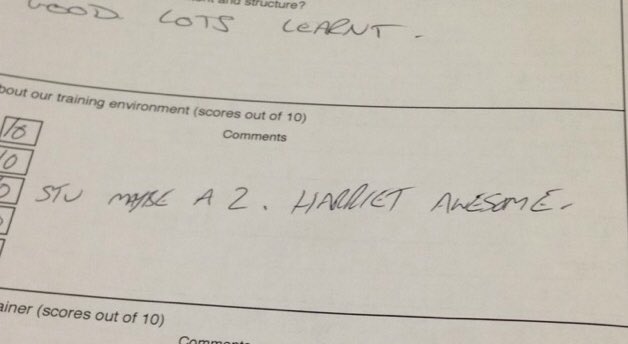 Harriet013's tweet photo. Trainee loved me at work 💁🏻 https://t.co/LoUAy2bnys