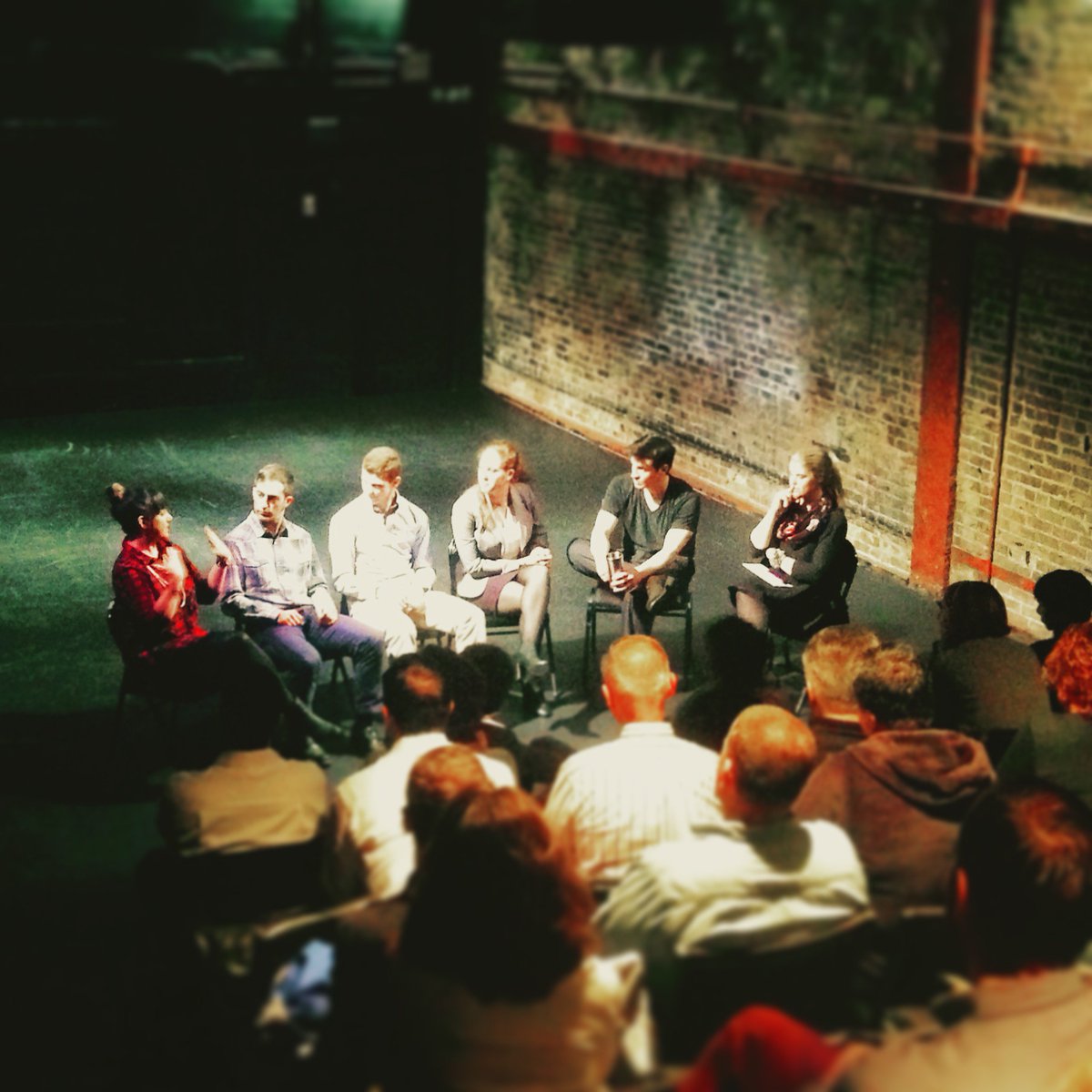 Elephant_Enter's tweet photo. #TBT last night's panel! 3 left @LaMaMaETC! @TouretteAssn @GardinerComfort @thechelseawhite @kelhaney #tourette https://t.co/3UIZFBRppC