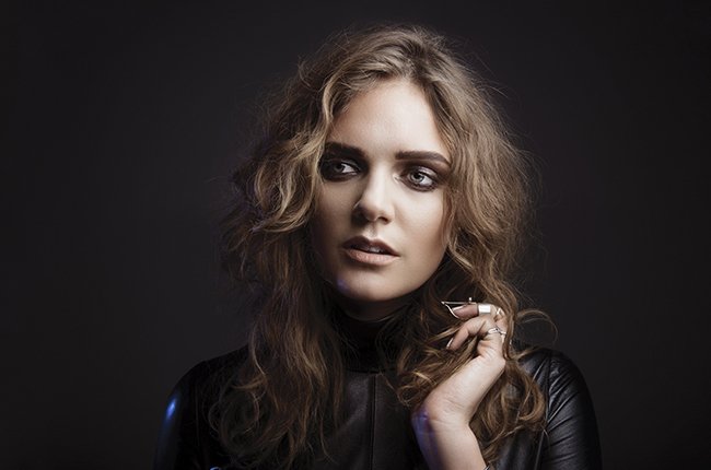   w/ Habits | Talking Body anw Happy Birthday Tove Lo ~~\\o/ 