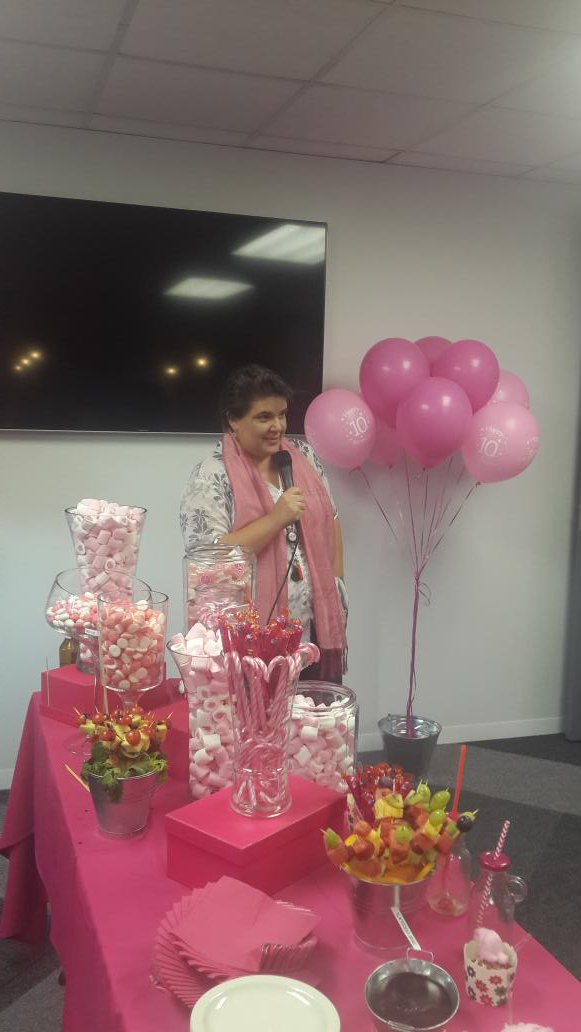 FlowComms's tweet photo. The woman behind the greatness that is Flow @taraturk1! #Flow10 #PinkBirthday https://t.co/3ZeHkfMkfr