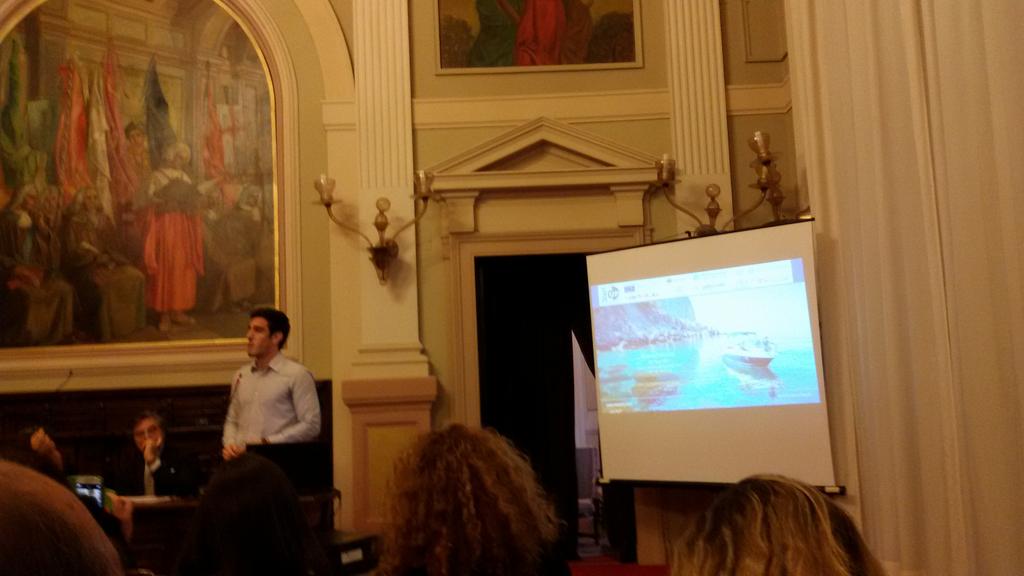 unissTweet's tweet photo. A #StartCupSar Naustrip,idea d'impresa per proporre ai turisti escursioni in barca https://t.co/JBlEVV9h5C