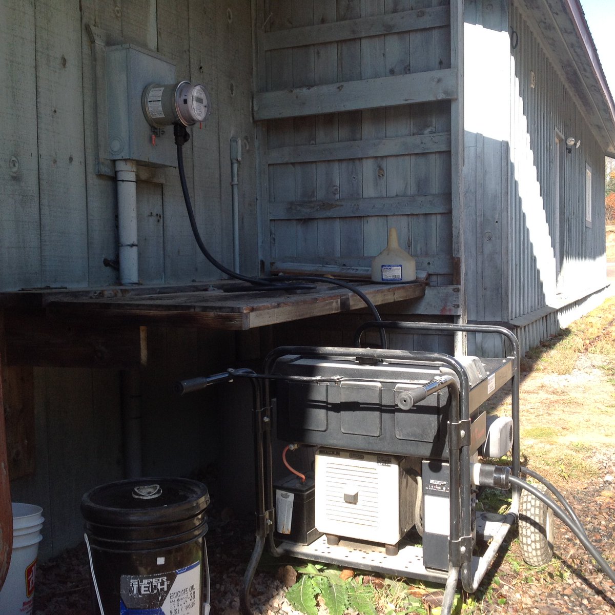 GeneratorSol's tweet image. #ONSTORM Powers Out. Easily hooked up the generator to  #GenerLink &amp;amp; we are back in business generatorsolutions.ca