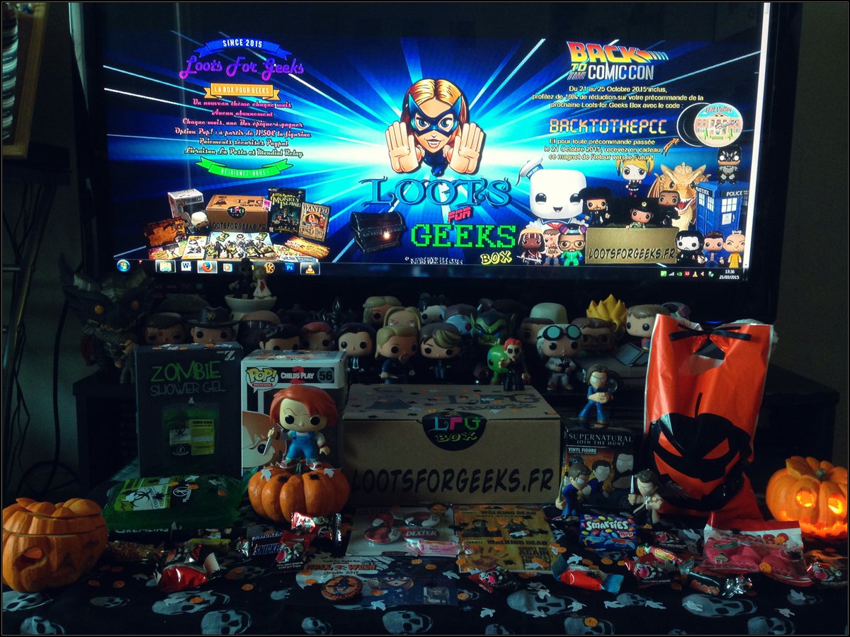 LootsForGeeks's tweet image. Contenu de nos Boxs d&apos;Octobre 2015 sur le thème d&apos;Halloween
#BoxGeek