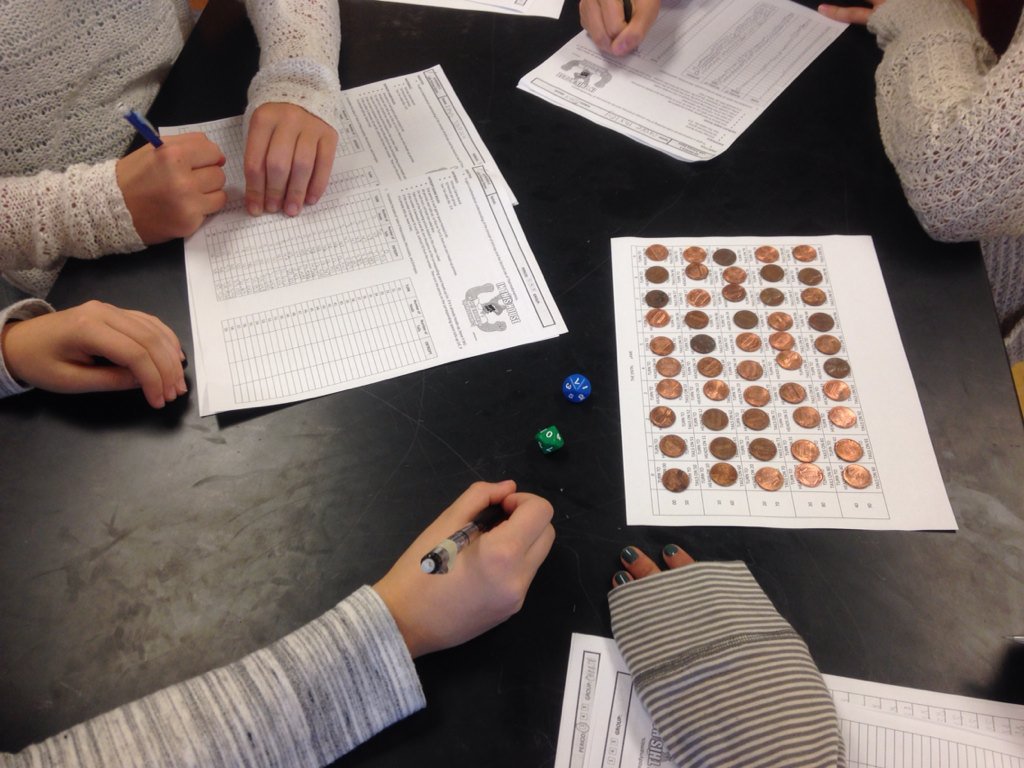 DragonPhysiX's tweet photo. @MHS_Physics_L: Macrostates & Microstates Lab: entropy game #entropy #APPhysics2 #BigIdea7 https://t.co/BsuBAUeauM