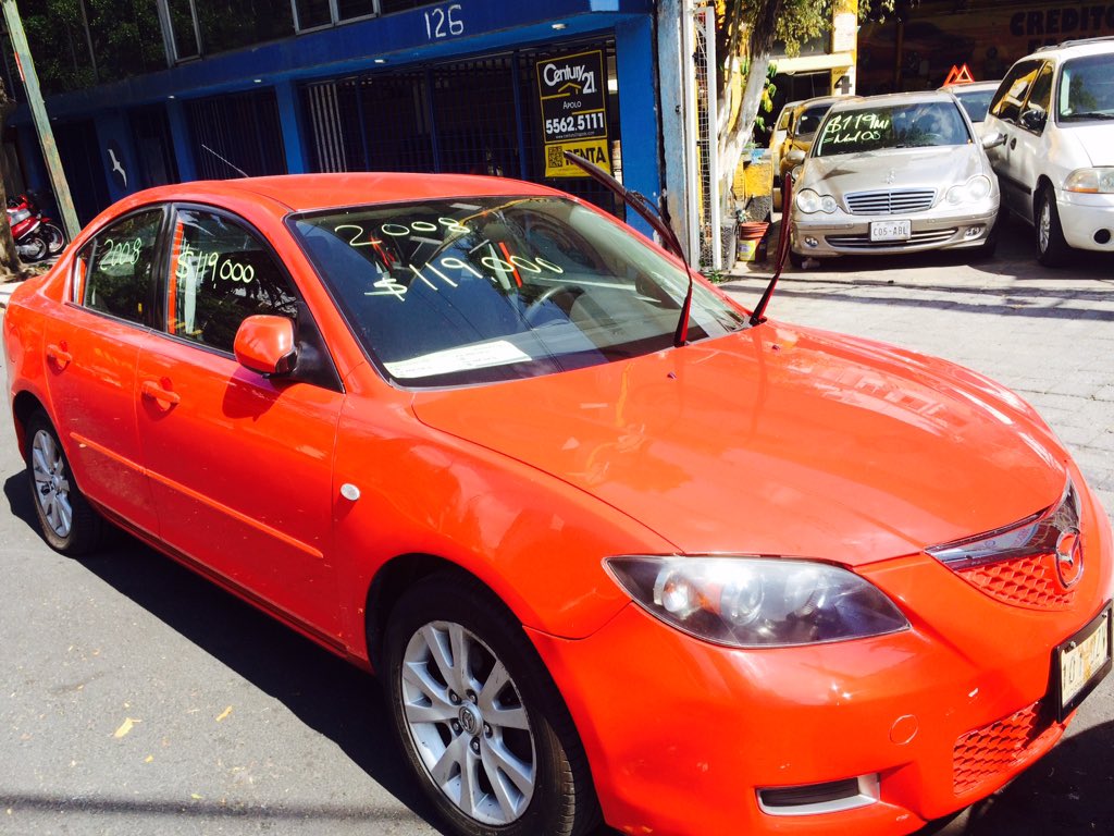 AutosReforma's tweet photo. Llévate este hermoso Mustang amarillo o el Mazda rojo 
Excelentes planes de pago 
@eje_universidad 
@La_Portales https://t.co/1VLiWKwVcj