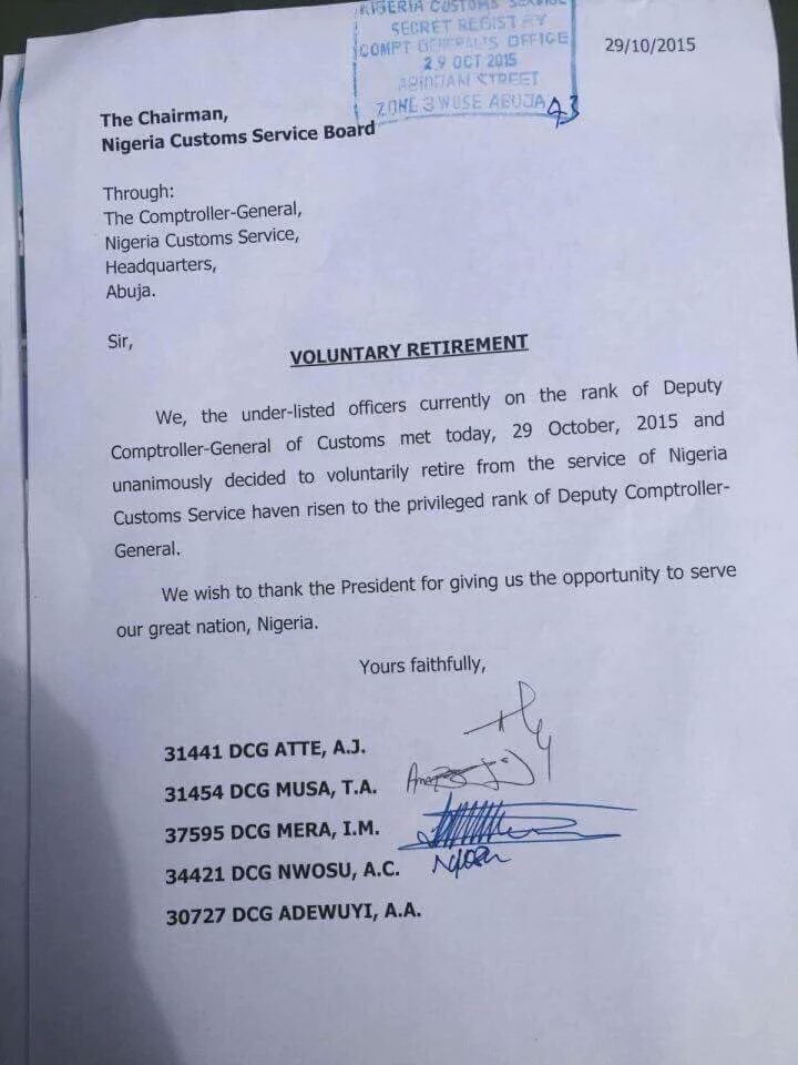 PrinceofSydney's tweet photo. 5 out of 6 deputy comptroller-generals of customs voluntarily resign. Has Col. Ali shown them their dossiers? https://t.co/Or6RJHavBO