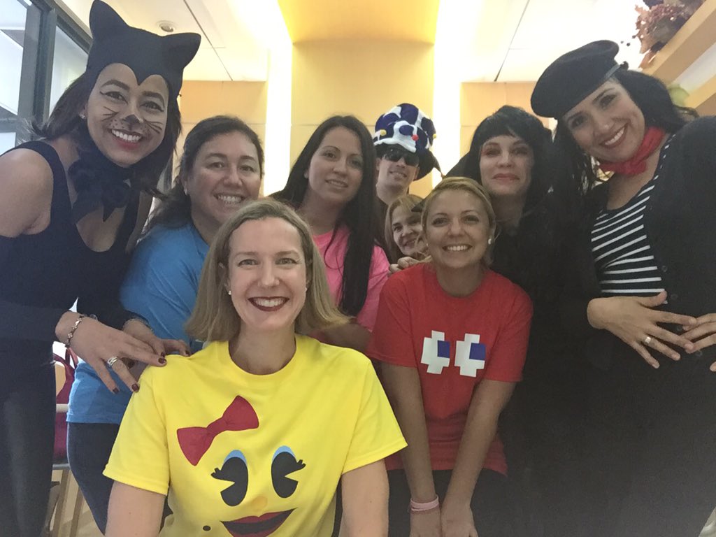 GroveDentist's tweet photo. #HappyHalloween from my team and from @deRoodeortho  #MiamiDentists https://t.co/AF17m1NQuG