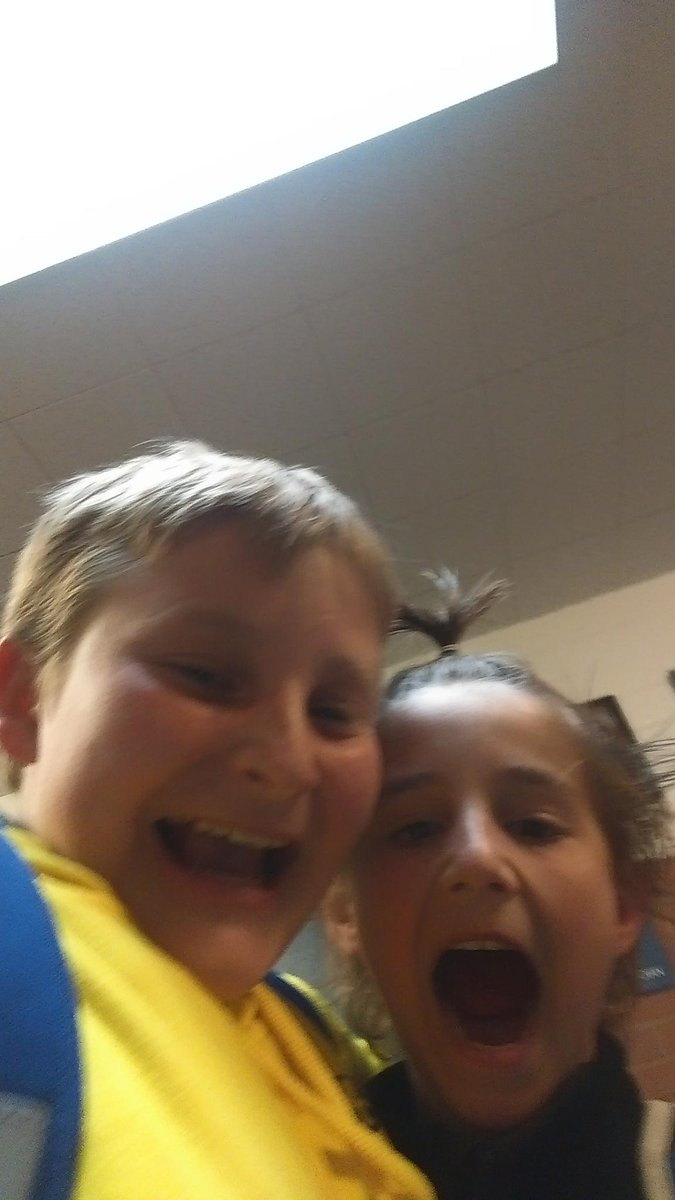 noahminecraft32's tweet photo. #whattheheck https://t.co/Uxve0NfB0w