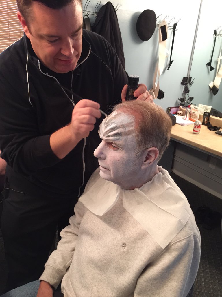BeefandBoards's tweet image. RT @Eddie_Curry: @dickwolfsie gets his Addams Family ghoul on for Halloween with help from @NeckUpDesign #bbaddams