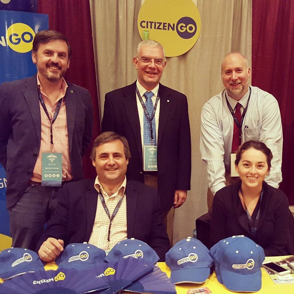 iarsuaga's tweet image. Our @citizengo booth at #wcf9 ift.tt/1PWSErB