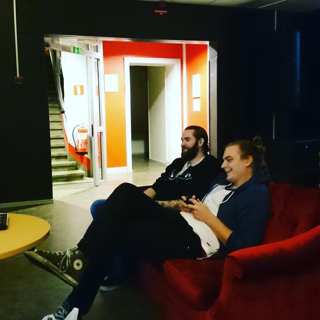 OrebroEsport's tweet photo. Tagga spellovet! #spellovet Vi finns på kulturhuset i Örebro. #fifa16 #Heartstone https://t.co/hfj3nwWrnm