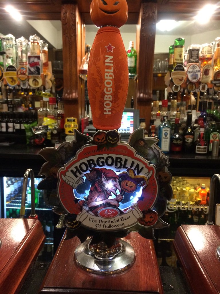 #Halloween we have got our #hobgoblin #unofficialbeerofhalloween <a href="/BoltonCAMRA/">Bolton CAMRA</a> #bobssmithy #bolton #realale