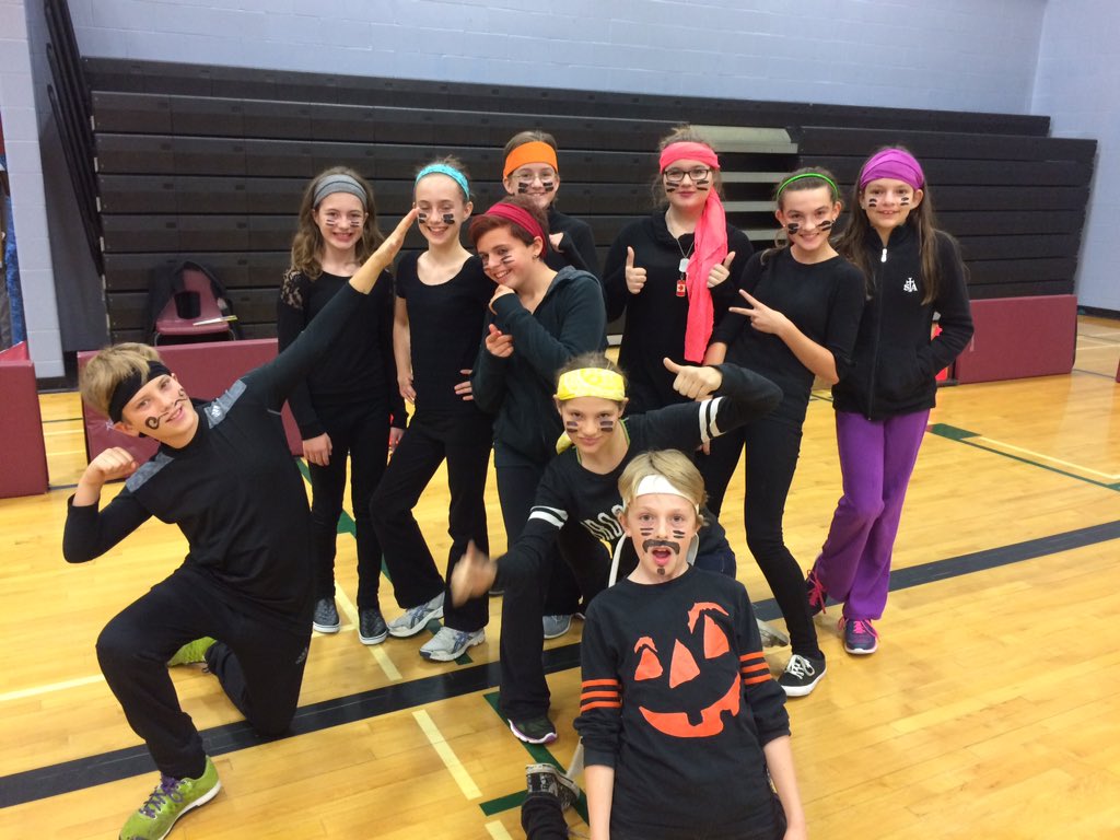 RavensSTA's tweet image. Grade 7&amp;amp;8 #dodgeball tourney!! Raising funds for our #MissionTeam2016 &amp;amp; #WebCrew #schoolspirit