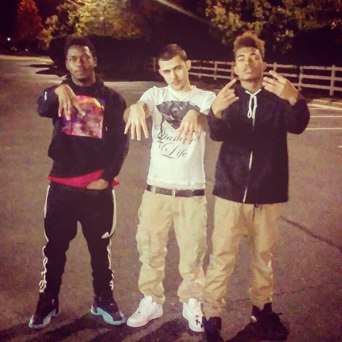 Dymu_Recklez500's tweet photo. Fam https://t.co/OC3oKrGiw3