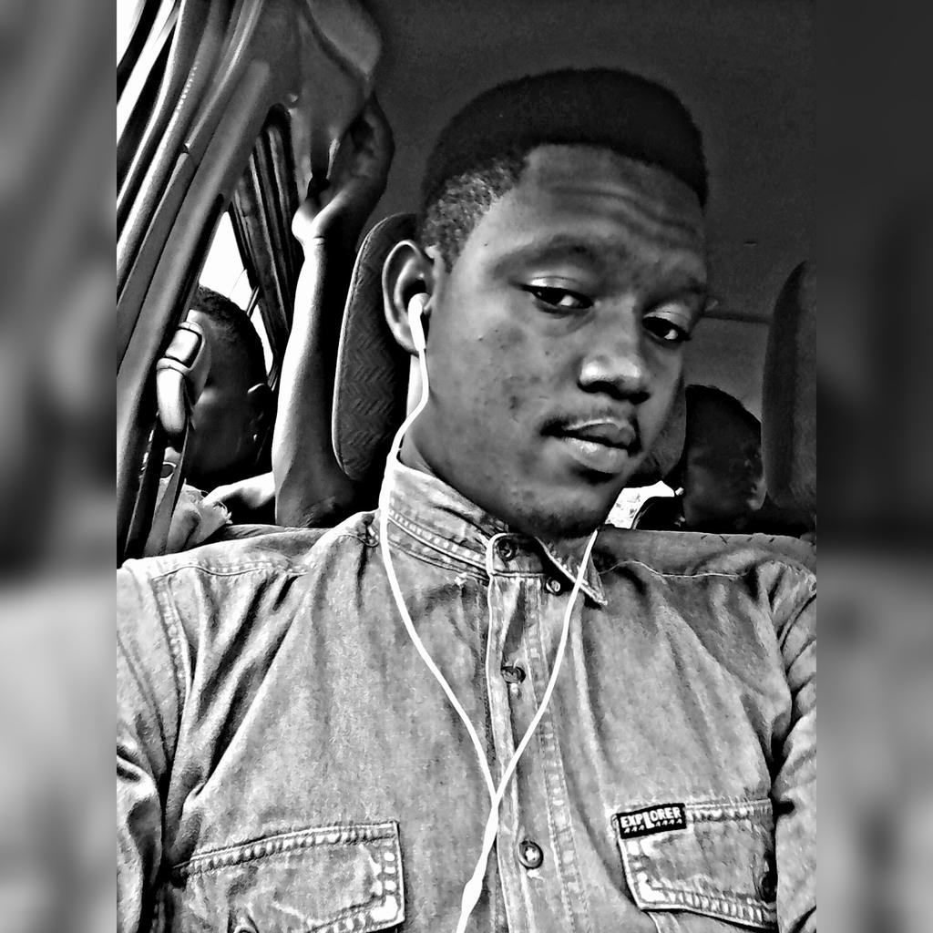 Good4youBlue's tweet image. @Good4youBlue  @live919fm  #Trotrothursday  #Vimmm #Based@theFrontSeat